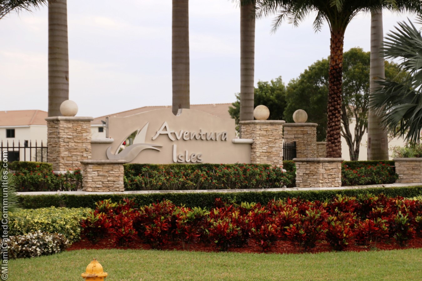 Miami Gated Communities - Miami Realtors, buying Coral Gables homes