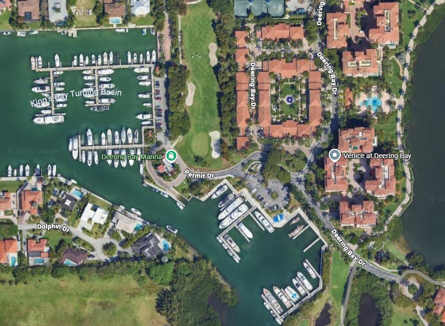 Marina lifestyle in Miami: Communities with private yacht clubs and dock access 